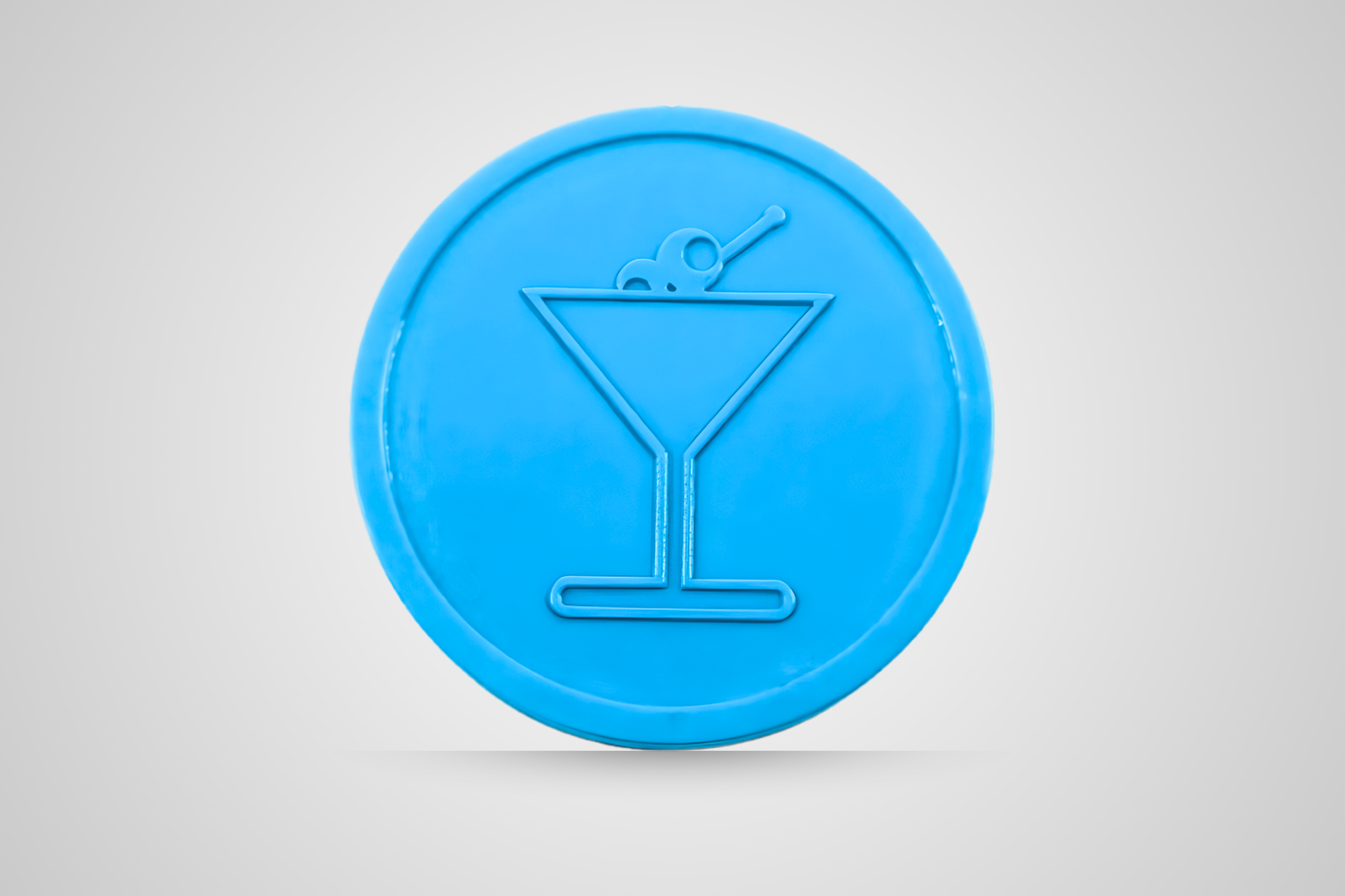 Jeton de boisson en relief, de couleur bleu cocktail, de la marque JM Band®.