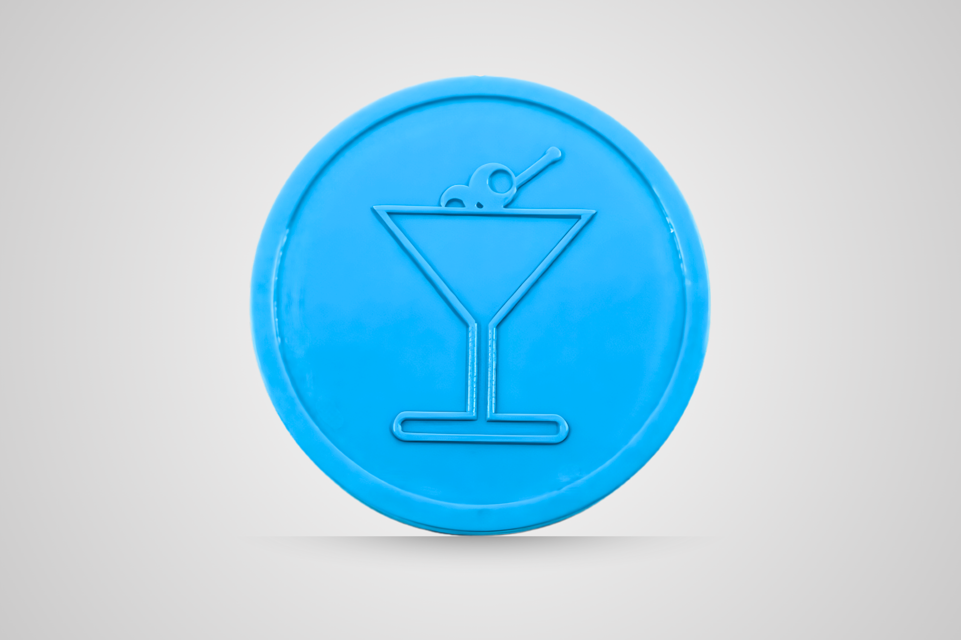 Jeton de boisson en relief, de couleur bleu cocktail, de la marque JM Band®.