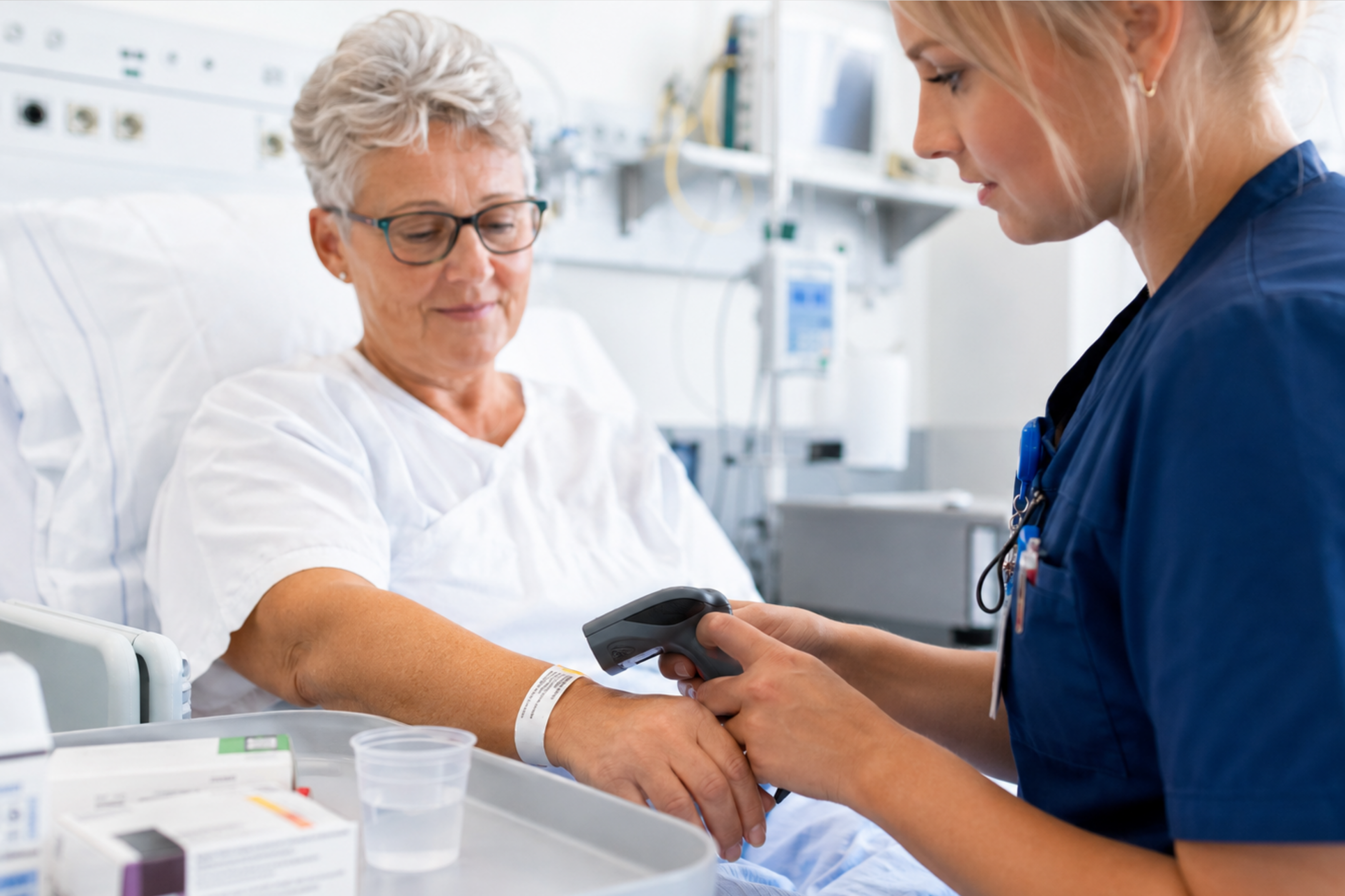 Bracelet identification patient & hospital